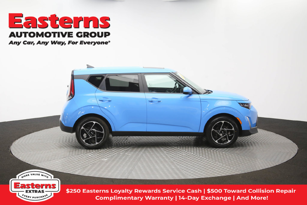 Used 2023 Kia Soul EX FWD image 49