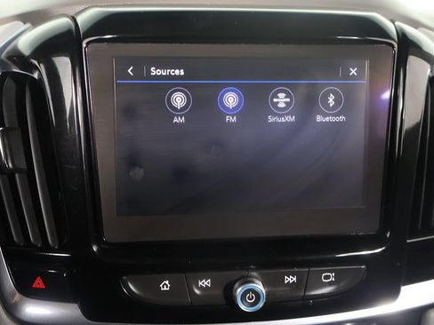 Used 2020 Chevrolet Traverse LT w/ Driver Confidence II Package AWD/4WD image 46