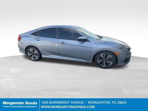 Used 2018 Honda Civic EX-T image 3