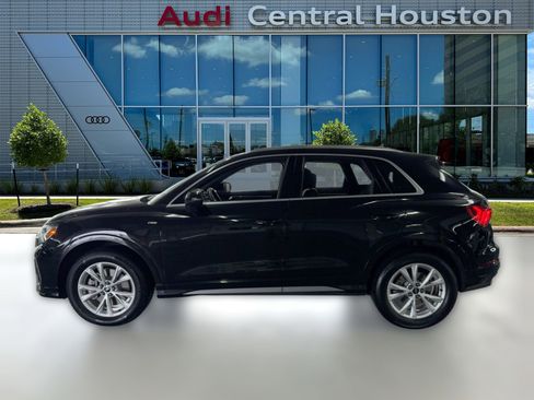 Used 2025 Audi Q3 2.0T Premium Plus w/ Premium Plus Package image 2