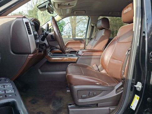 Used 2015 Chevrolet Silverado 1500 High Country w/ High Country Premium Package image 14