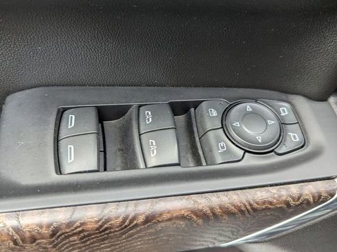 Used 2021 GMC Sierra 1500 Denali AWD/4WD image 15