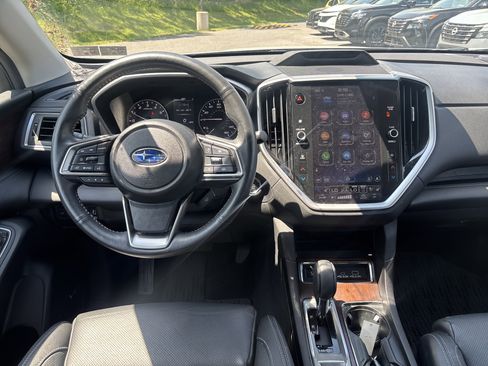 Used 2023 Subaru Ascent Touring AWD/4WD image 2