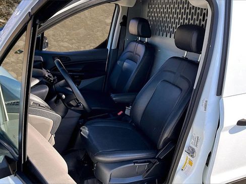 Used 2020 Ford Transit Connect XL image 21