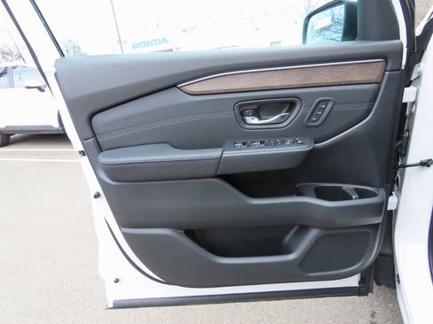 New 2026 Honda Pilot Elite image 19