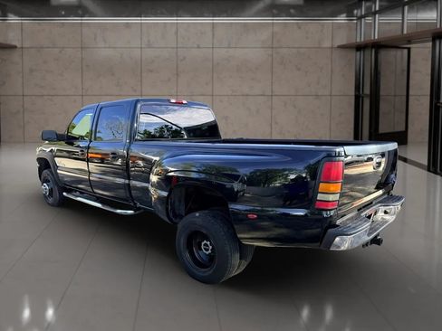 Used 2003 GMC Sierra 3500 SLT w/ SLT Preferred Equipment Group AWD/4WD image 5