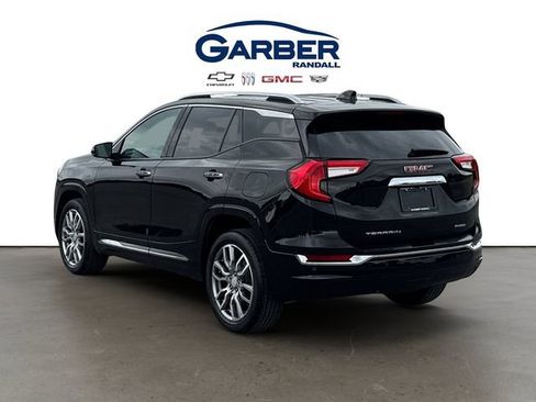 Used 2023 GMC Terrain Denali AWD/4WD image 3