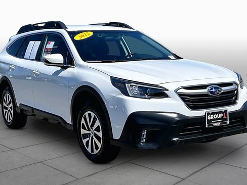 Used 2022 Subaru Outback Premium AWD/4WD image 2