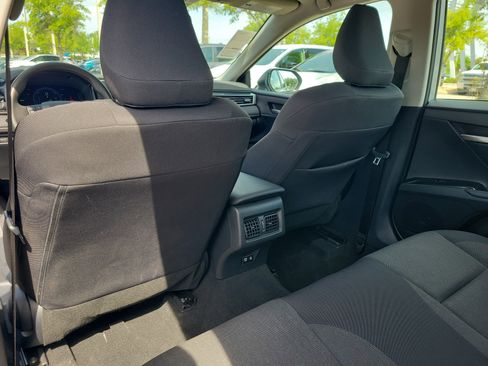 Used 2025 Toyota Camry LE image 19