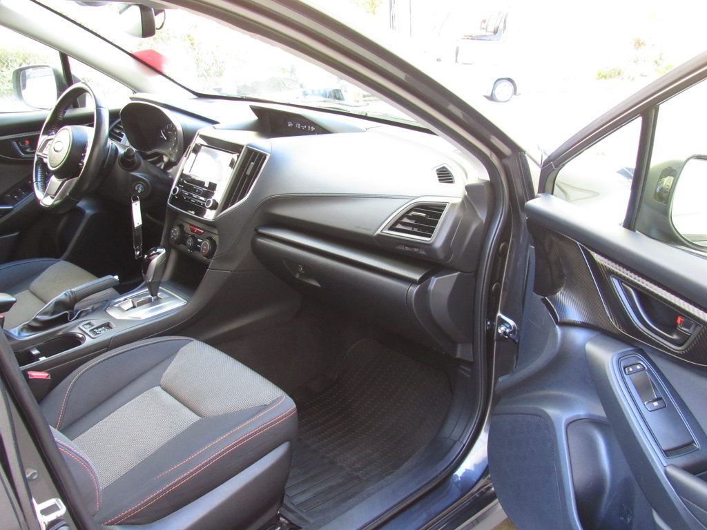 Used 2019 Subaru Crosstrek 2.0i Premium AWD/4WD image 16