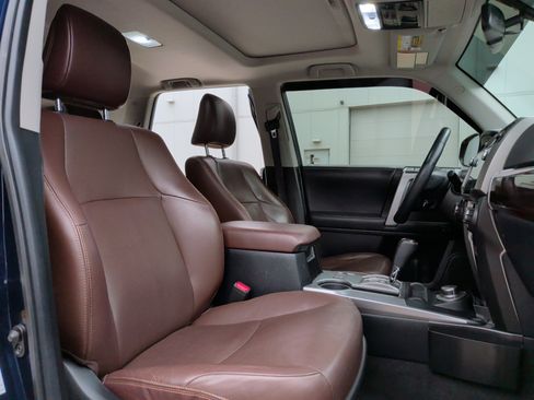 Used 2018 Toyota 4Runner Limited image 31