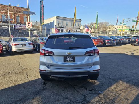 Used 2022 Chevrolet Equinox LT image 7