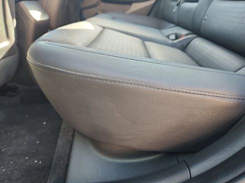 Used 2017 Hyundai Elantra Limited w/ Limited Ultimate Package 09 image 27