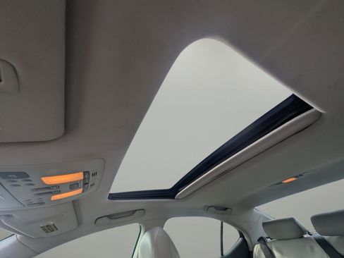 Used 2010 Lexus IS 250 image 17