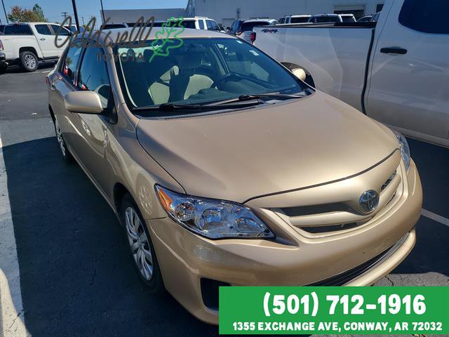 Used 2012 Toyota Corolla LE FWD image 3
