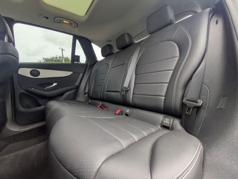 Certified 2022 Mercedes-Benz GLC 300 4MATIC image 13