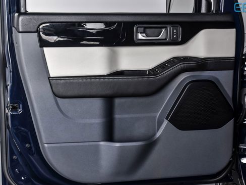 New 2025 INEOS Grenadier Fieldmaster Edition image 13