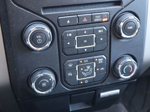 Used 2013 Ford F150 XLT w/ XLT Chrome Pkg RWD image 7