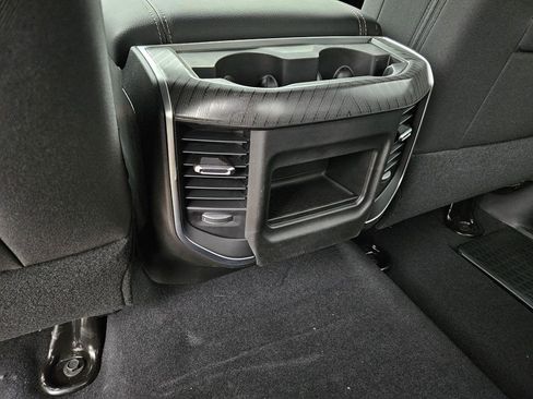 New 2026 RAM 2500 Big Horn AWD/4WD image 10