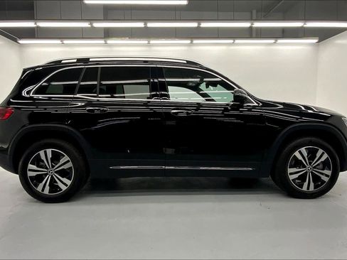 Used 2026 Mercedes-Benz GLB 250 image 5