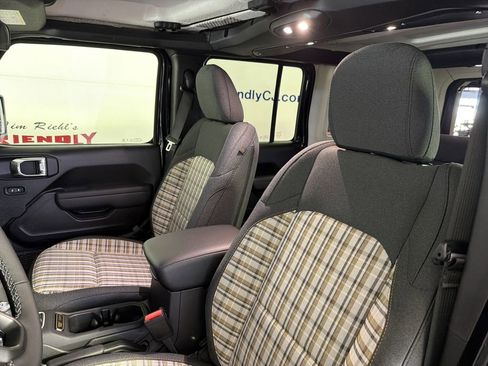 New 2026 Jeep Wrangler Unlimited Sport AWD/4WD image 9