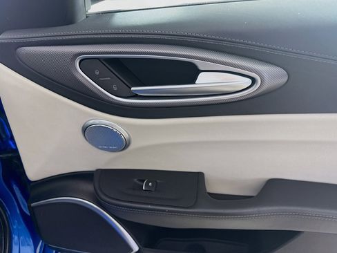 Used 2018 Alfa Romeo Giulia Ti Sport w/ Quick Order Package 22U Sport image 31