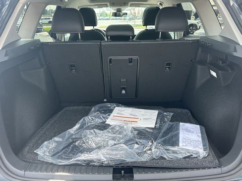 New 2025 Volkswagen Taos SEL AWD/4WD image 4