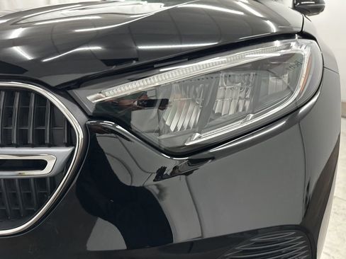 Used 2026 Mercedes-Benz GLC 300 image 30