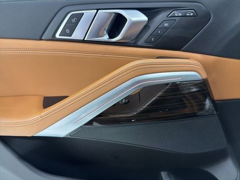 Certified 2023 BMW X6 xDrive40i w/ M Sport Package image 11