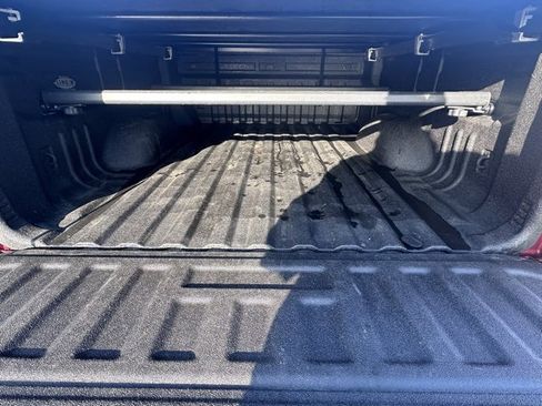 Used 2017 GMC Canyon SLT w/ Trailering Package image 14