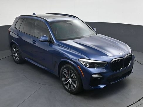 Used 2021 BMW X5 xDrive40i AWD/4WD image 28