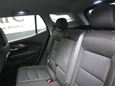 Used 2023 GMC Terrain SLE w/ Driver Convenience Package image 20