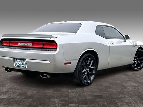 Used 2009 Dodge Challenger R/T image 14
