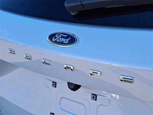 Used 2025 Ford Escape ST-Line image 30