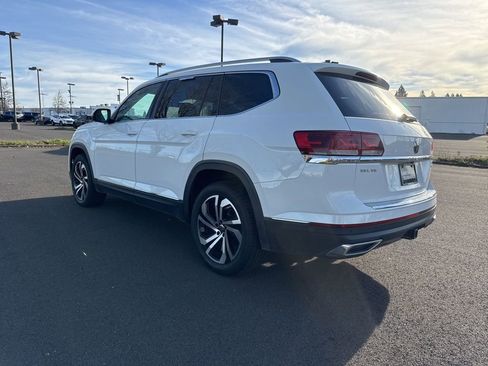Used 2021 Volkswagen Atlas SEL Premium image 5