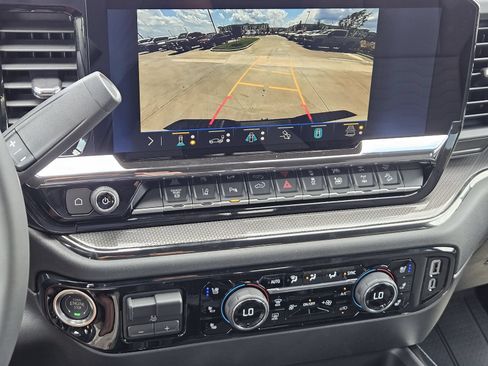 New 2026 Chevrolet Silverado 2500 ZR2 AWD/4WD image 20