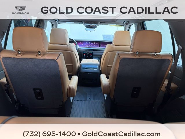 Certified 2025 Cadillac Escalade Premium Luxury w/ LPO, Floor Liner Package AWD/4WD image 15