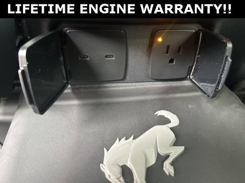 New 2025 Ford Bronco Outer Banks w/ Sasquatch Package image 43