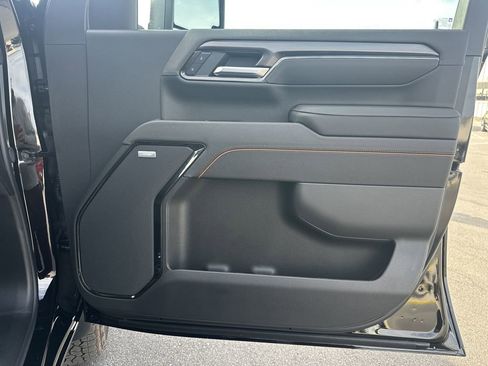 New 2026 GMC Sierra 2500 AT4 w/ AT4 Premium Plus Package image 39