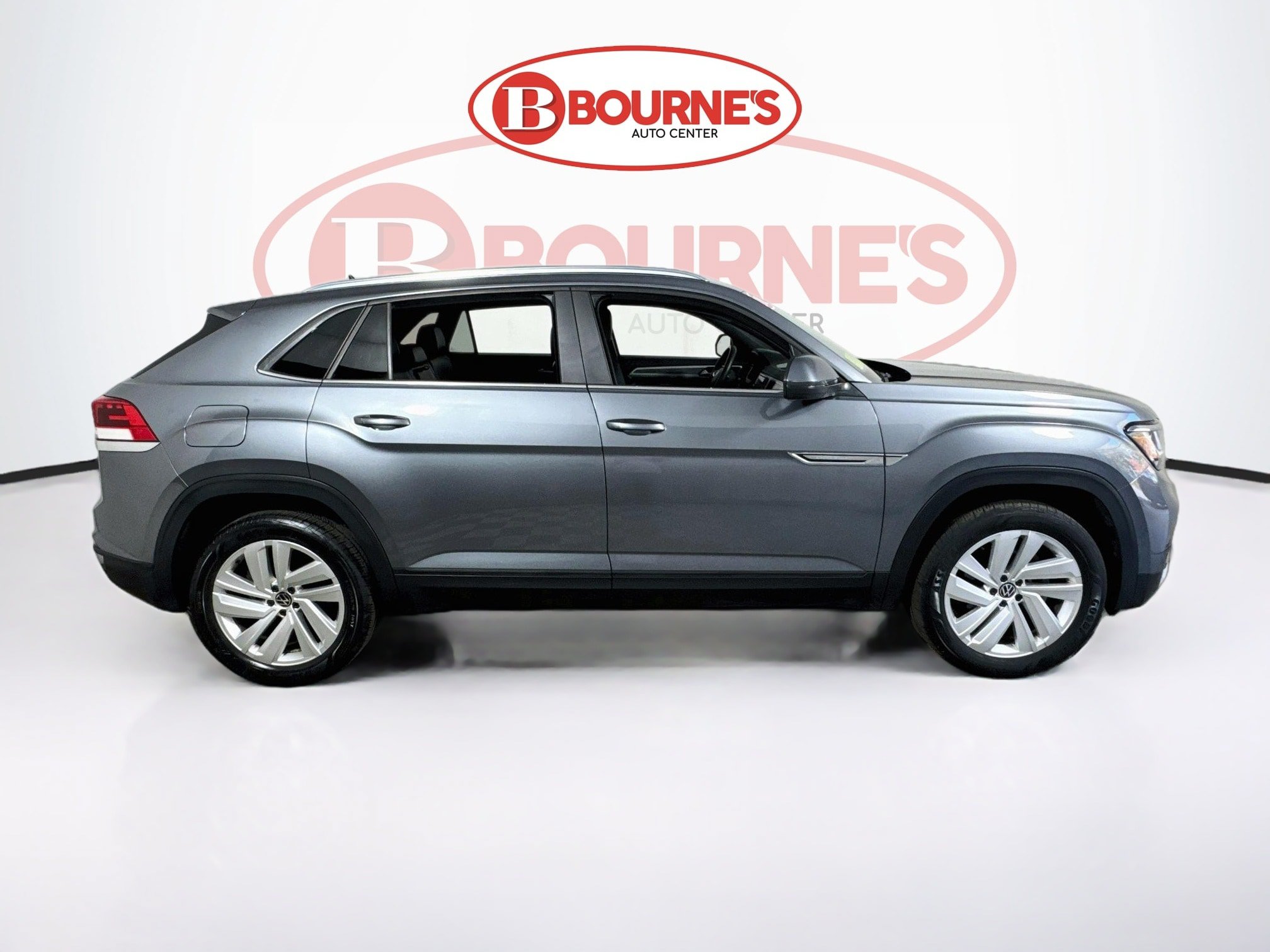 Used 2023 Volkswagen Atlas Cross Sport SE w/ Panoramic Sunroof Package AWD/4WD image 11