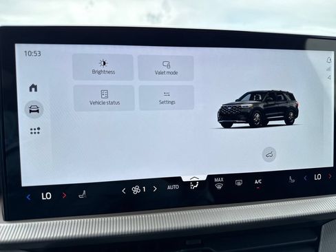 New 2026 Ford Explorer Active RWD image 25