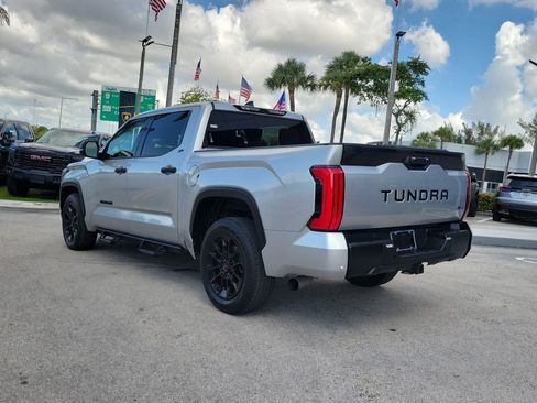 Used 2022 Toyota Tundra SR5 w/ Convenience Package RWD image 7