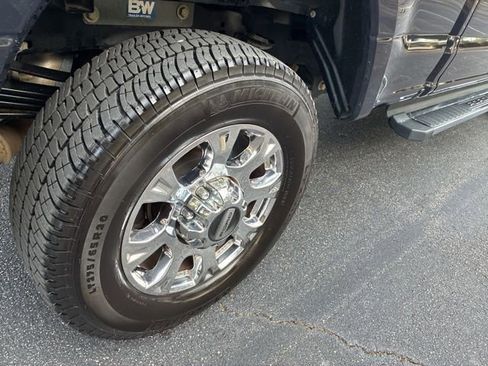 Used 2022 Ford F350 Lariat w/ Lariat Ultimate Package image 15