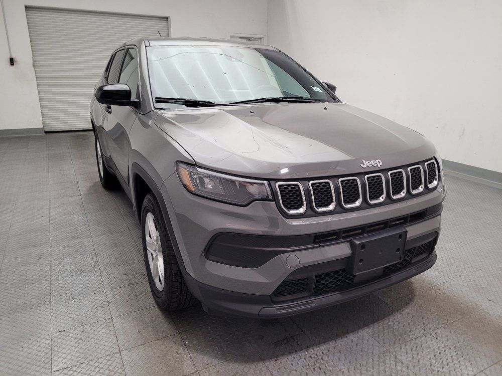 Used 2024 Jeep Compass Sport AWD/4WD image 14