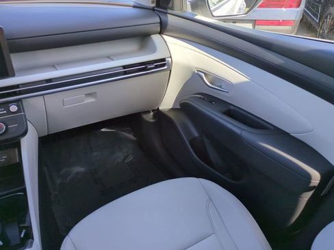 New 2026 Hyundai Tucson SE FWD image 16