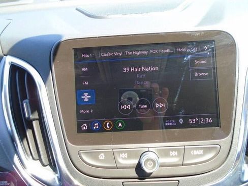 Used 2019 Chevrolet Equinox Premier image 9