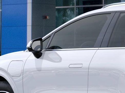 New 2025 Chevrolet Equinox EV LT FWD image 22