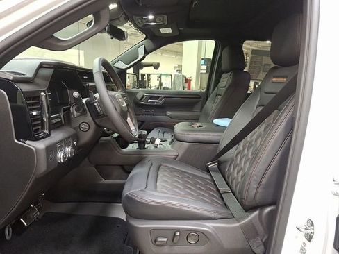 New 2026 GMC Sierra 1500 AT4 w/ AT4 Premium Package image 13