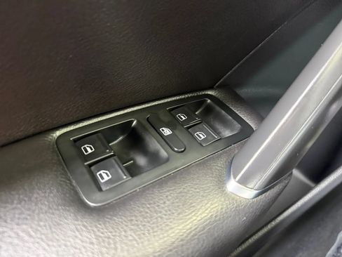Used 2019 Volkswagen Passat 2.0T Wolfsburg FWD image 40