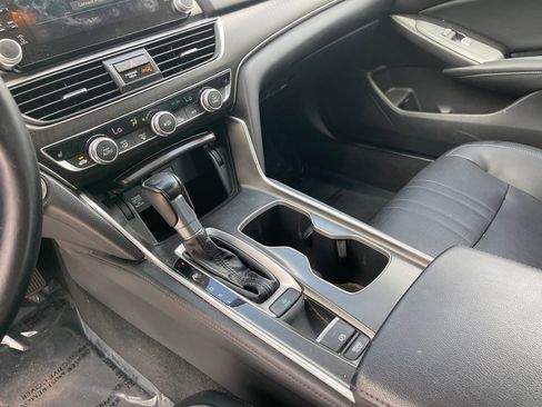 Used 2018 Honda Accord EX-L image 17